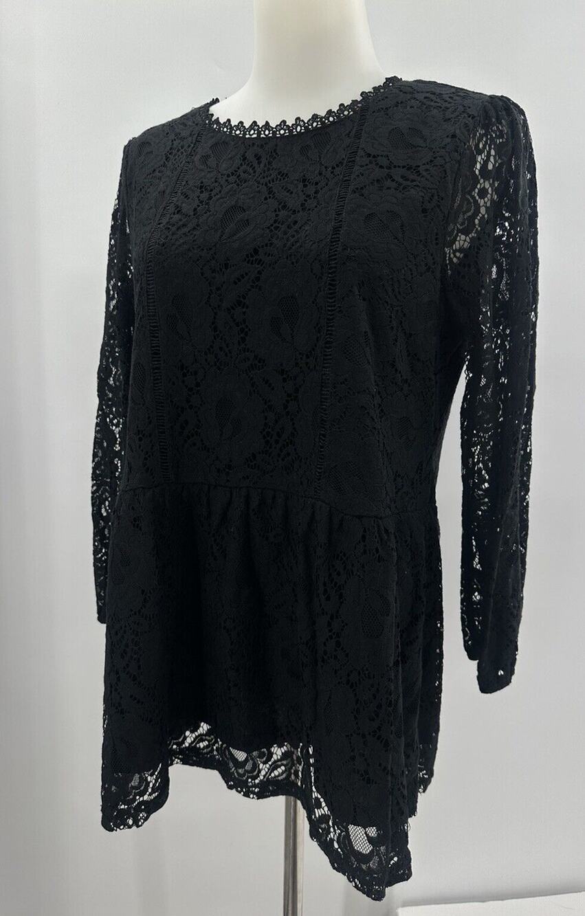 Andree womens medium Black Lace  tunic blouse long sleeve lace crochet boho